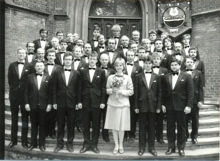 Pie Anglikāņu baznīcas