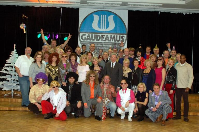 Kora Jaungada Disco balle